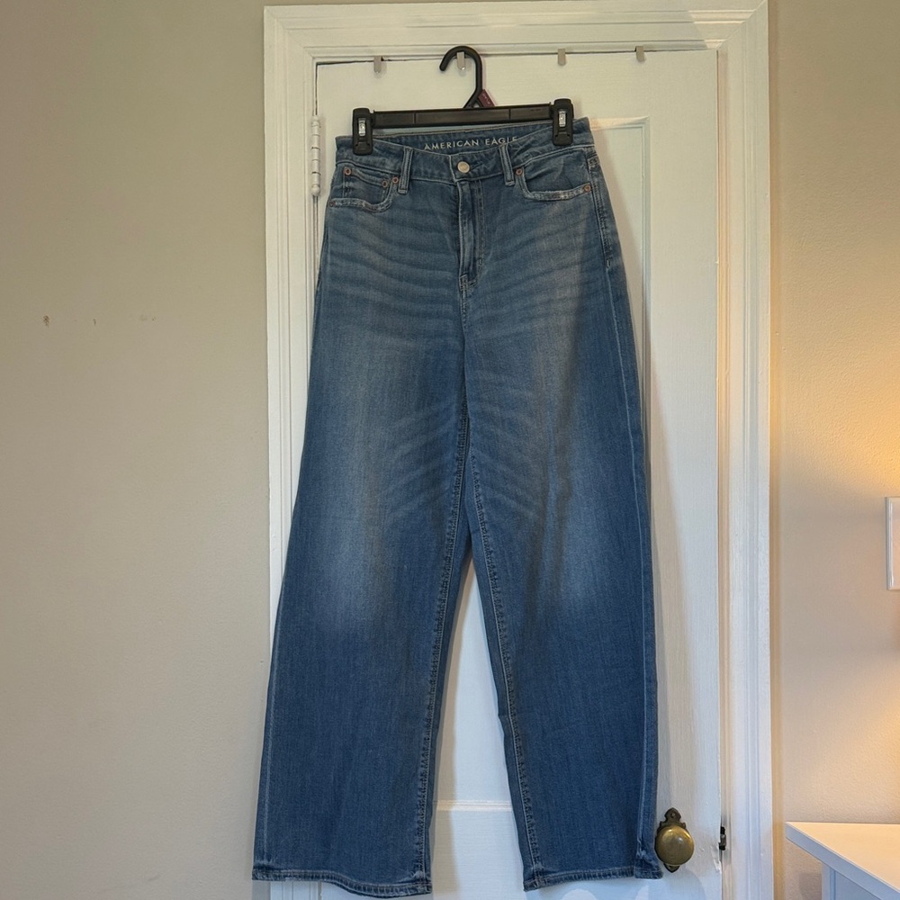 American Eagle Dreamy Drape Stretch Super High-Waisted Baggy Wide-Leg Jean